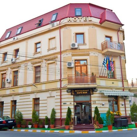 Hotel Papu Bukarest Exterior foto